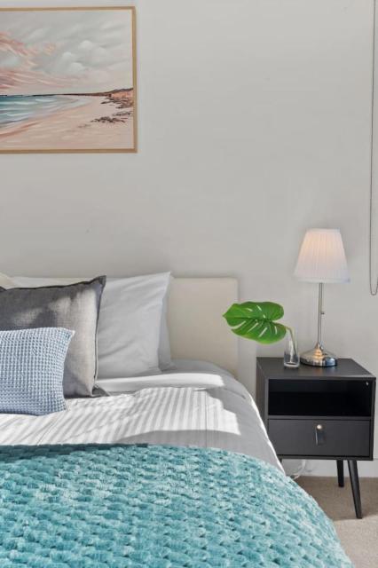 Docklands Apartment Escape