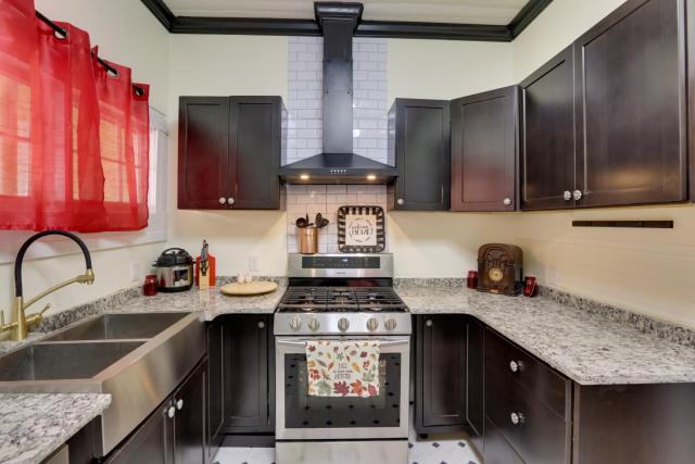 Thomasville Cottage Near The Big Oak & Downtown!