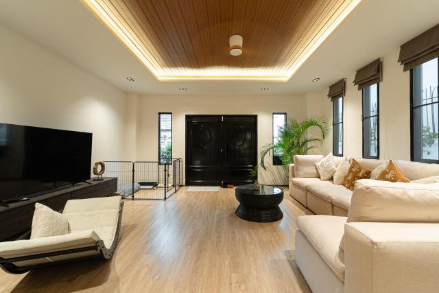 Asok house Sukhumvit27 Free BF