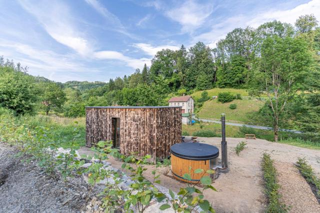 New glamping house in Giant Mountains