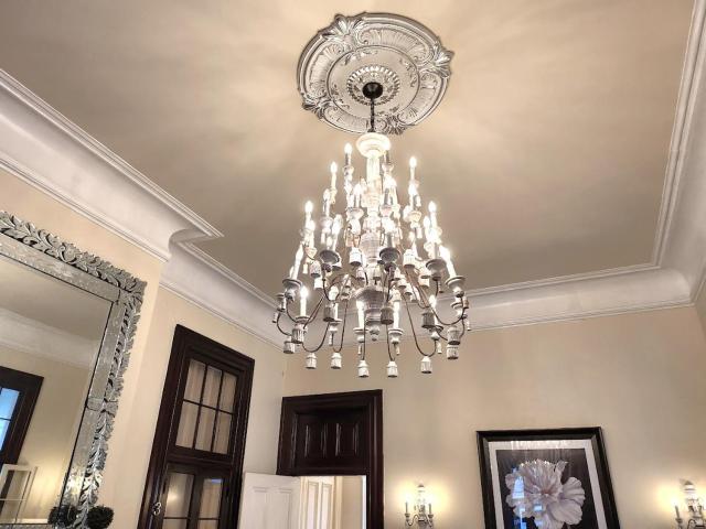 Walker Mansion on St Charles Ave - Unit 2