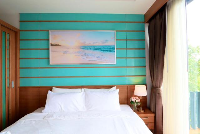 311 Ao Nang Beach, Private Sea View Pool Villa