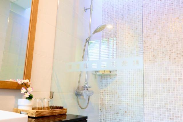 311 Ao Nang Beach, Private Sea View Pool Villa
