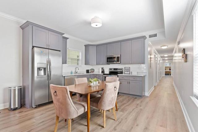 Modern 4BR retreat w heated pool & gated backyard