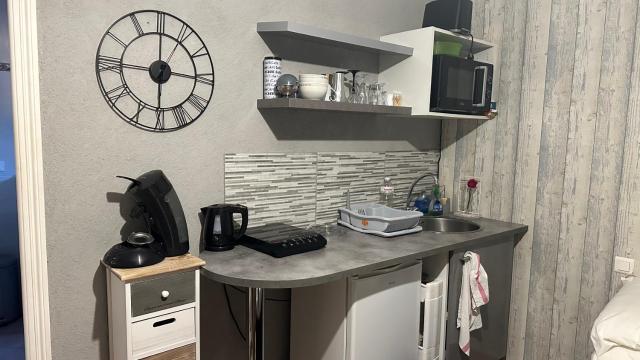 studio indépendant dans villa avec piscine jacuzzi