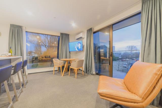 Modern Inner City Retreat-Walk to Parks and Cafes