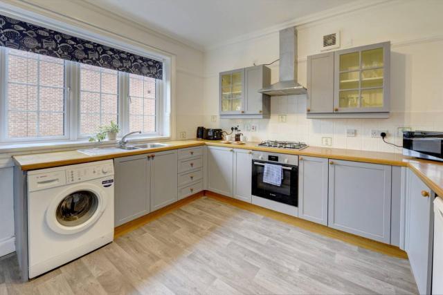 Luxurious 2 bedroom flat