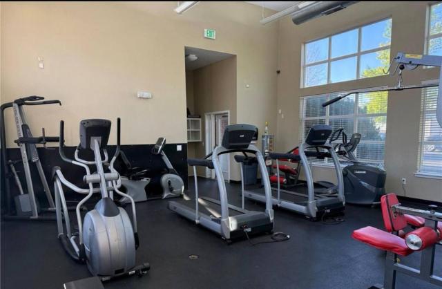 The Central Hub- 2BD/2BTH