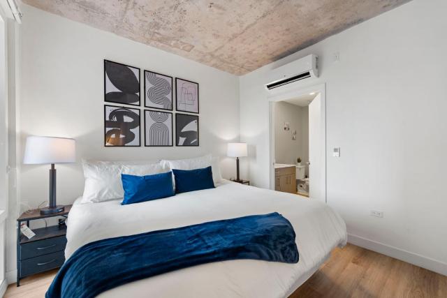 Corporate-Friendly 4BR Stylish & Central