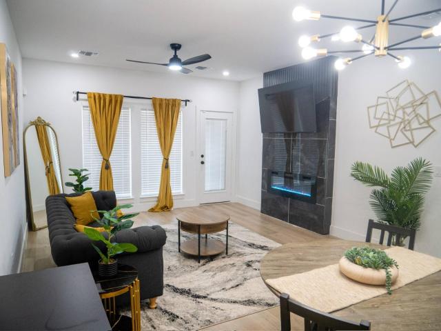Luxe Stay near Downtown Dallas