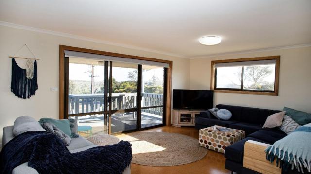 Bay Life - Relax, Unwind andeexperience Coffin Bay Life At Its Best!
