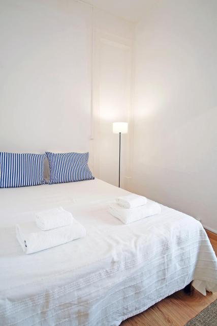 BH1 4BR in Heart of Bohemian Bairro Alto