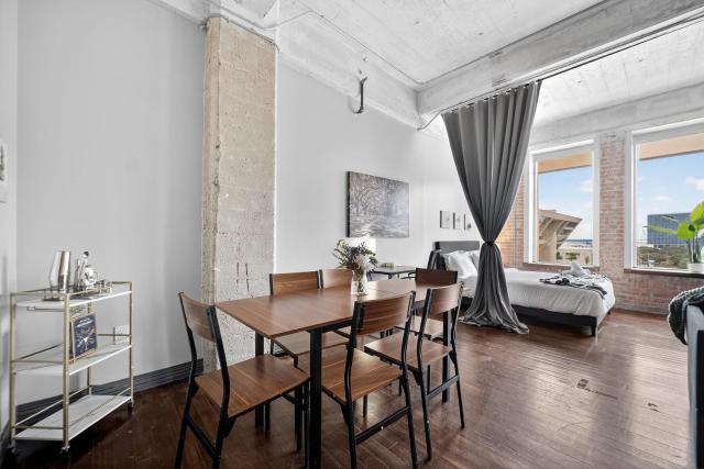 Central Dallas Apartment | Pool + Downtown Views