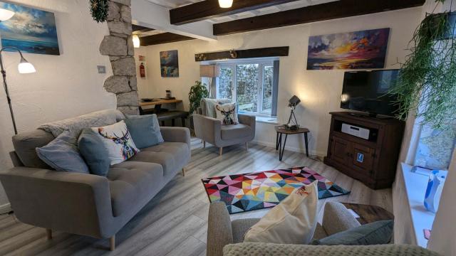 Corner Cottage, Yealand Redmayne, ideal family holiday, meet the resident animals