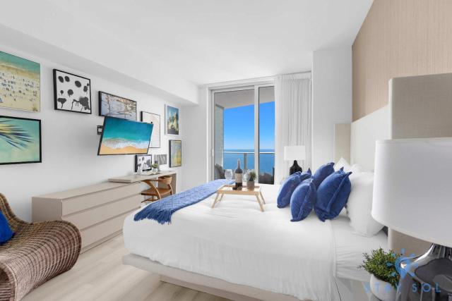 Insane Ocean View Balcony - Beachfront Condo - Pool