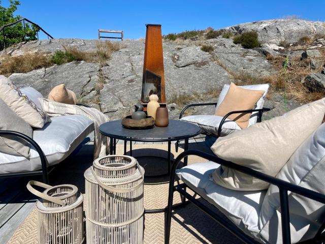 Idyllic Cabin in Lillesand fantastic ocean view