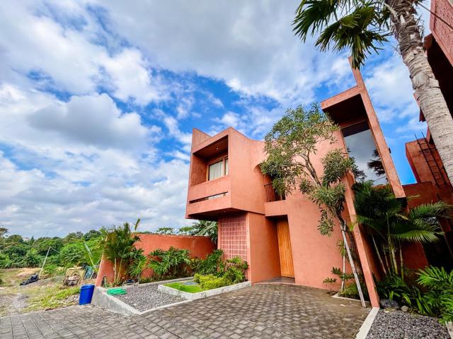 3BR Rustic Terracota The Hum Villa Nyanyi