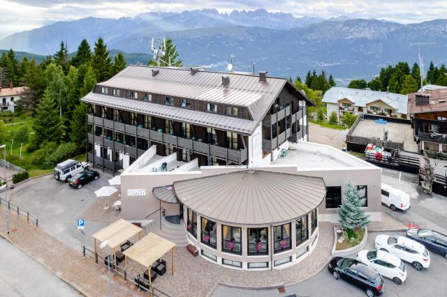 Hotel Dolomiti Chalet