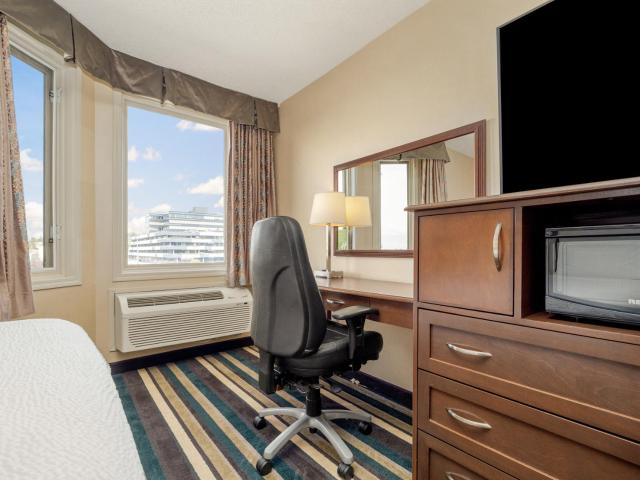 Holiday Inn Conference Centre Edmonton South by IHG