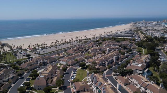 Surfside Four