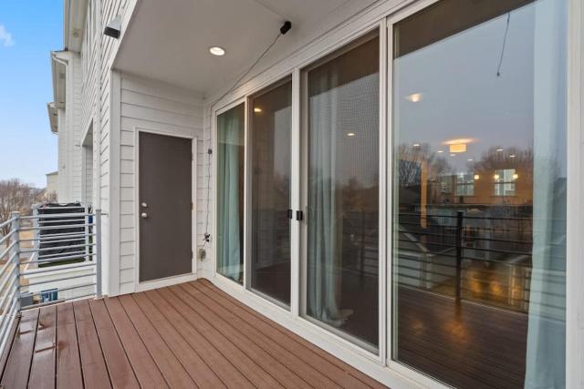 3BR Townhouse King Bed 2441 sq ft Uptown CLT