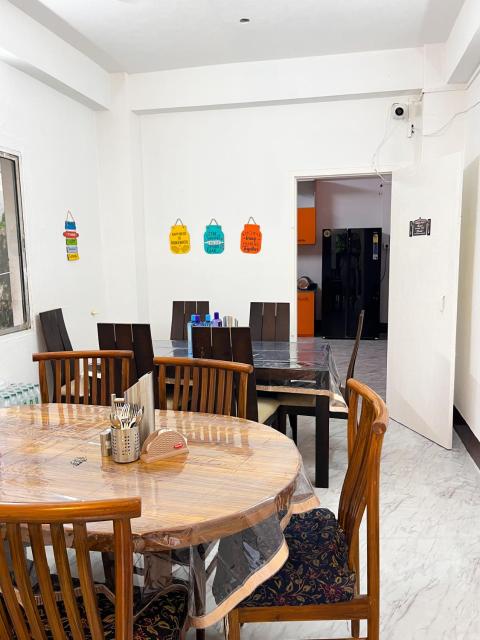 Aavaas Hostel