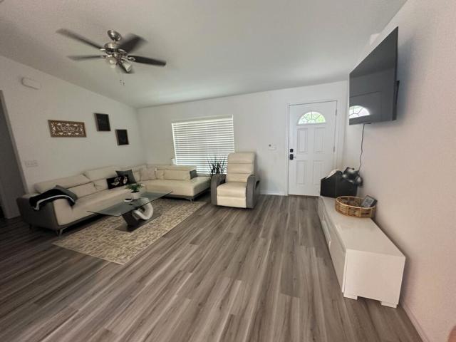 3 Bed 2 Bath Sleeps 6 Pool Retreat in Eustis, FL!!!