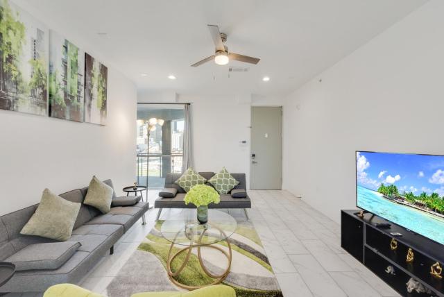 City View 2BR Apartments