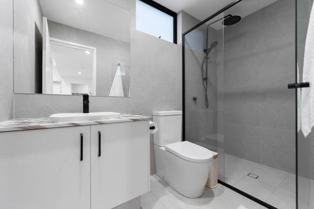 Mangini Apartments - Unit 1