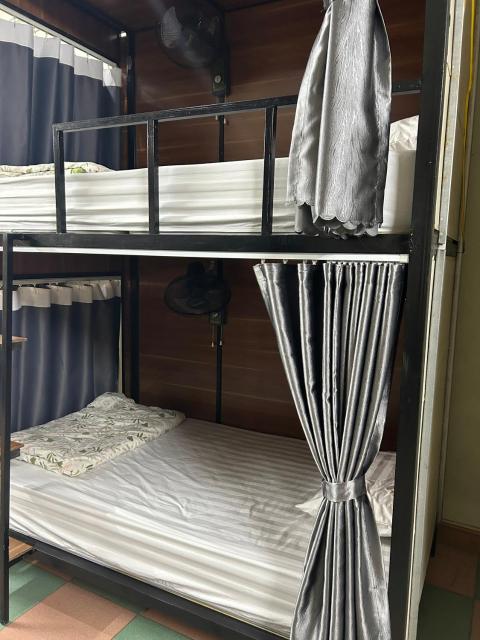 Loop Trails Hostel