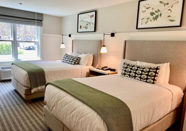 White Mountain Hotel and Resort