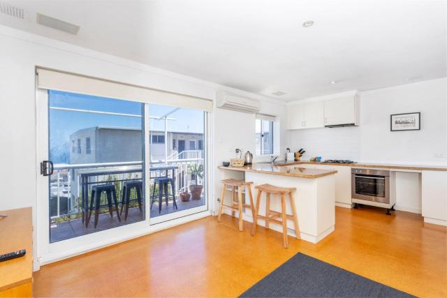 Overton Gardens Apartment