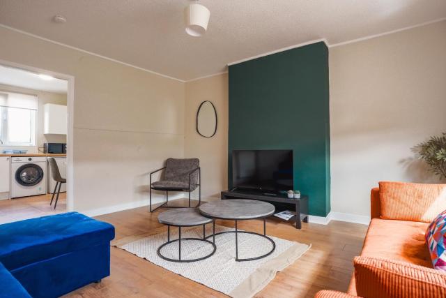 North Elgin Apartment