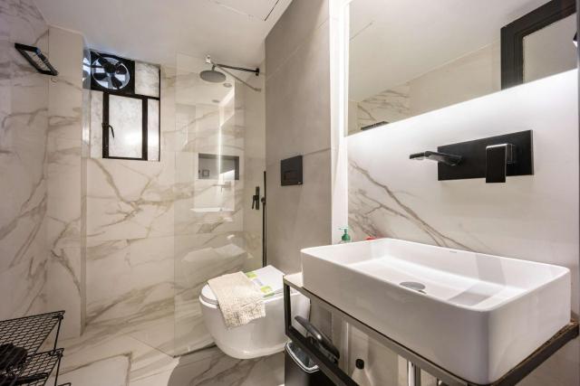 Well Designed 1BR in Prime Kolonaki