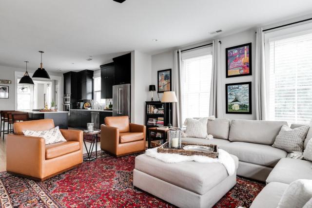 Bright and Modern 3BR - Walk to Dining and Park
