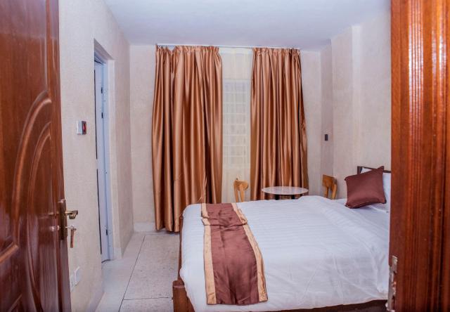 S - Tetu Inn Nairobi CBD