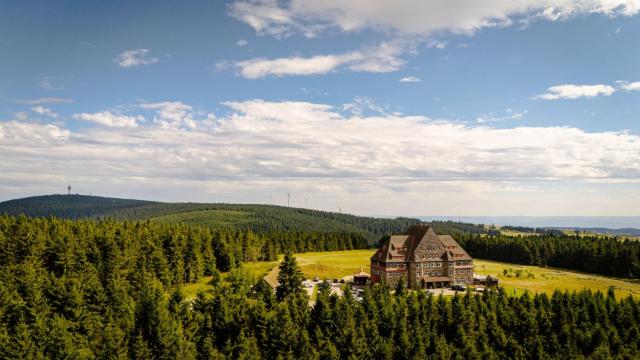 Naturhotel Sachsenbaude Oberwiesenthal - Indoor-Pool & Outdoor-Whirlpool