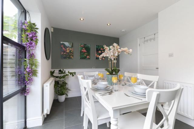 Bloomsbury House – A Beautiful Two Bedroom Home