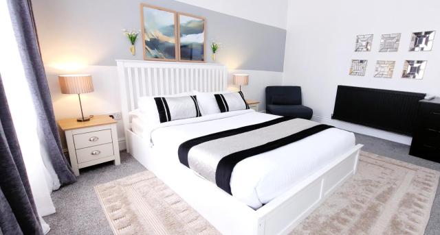 InstaLet Apartments I Wigan Central I Free Parking
