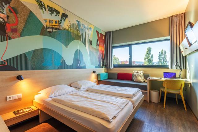 MEININGER Hotel Berlin Airport