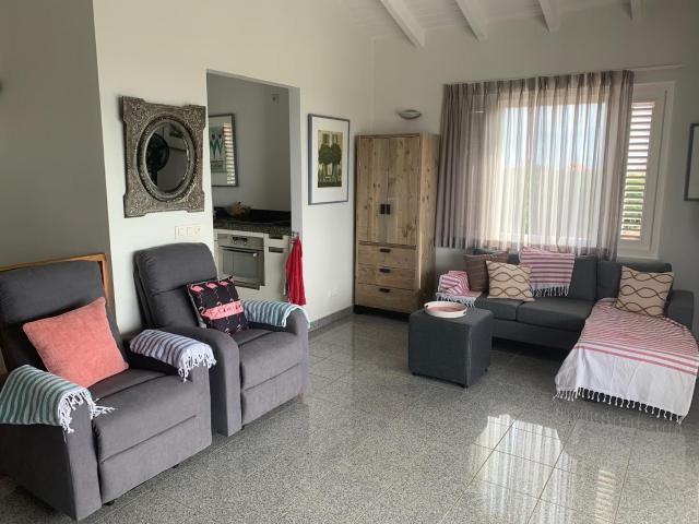 Island Villa Stay with Pool