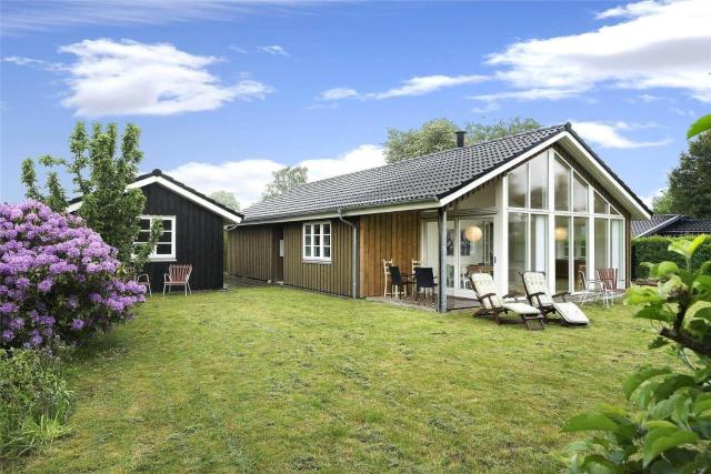 30048 Beder - Solsortevænget 5