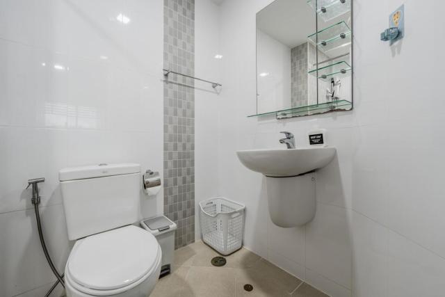A Stylish Condo in Local Area Kathu, Phuket