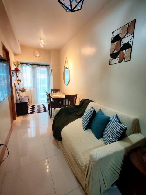Cabin and a cozy stay near MOA
