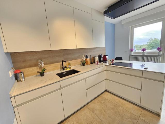 Luxurious 3BR Penthouse w terrace&parking