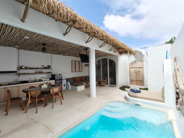 Villa Melvana Uluwatu by LODGELINK BALI