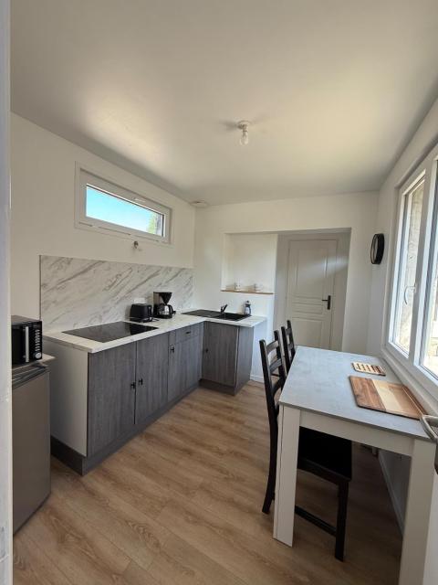Fully equipped one-bedroom apartment, unpack your bags