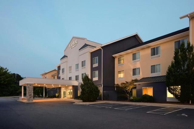 Fairfield Inn and Suites by Marriott South Boston