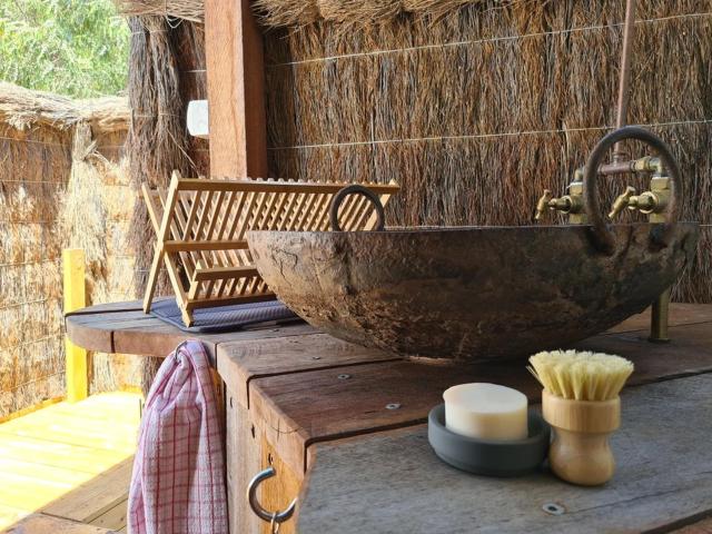 Stargazers Forest Hideaway Pemberton - Luxury Glamping Suite - No Pets