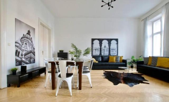 Budget Apartment by Hi5 - King street - for groups